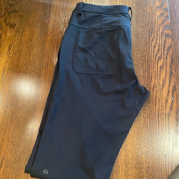 Men's Black Lululemon 5 pocket pants  - Size 36 - Picture 1 of 6